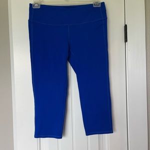 Athleta Bright blue cropped leggings